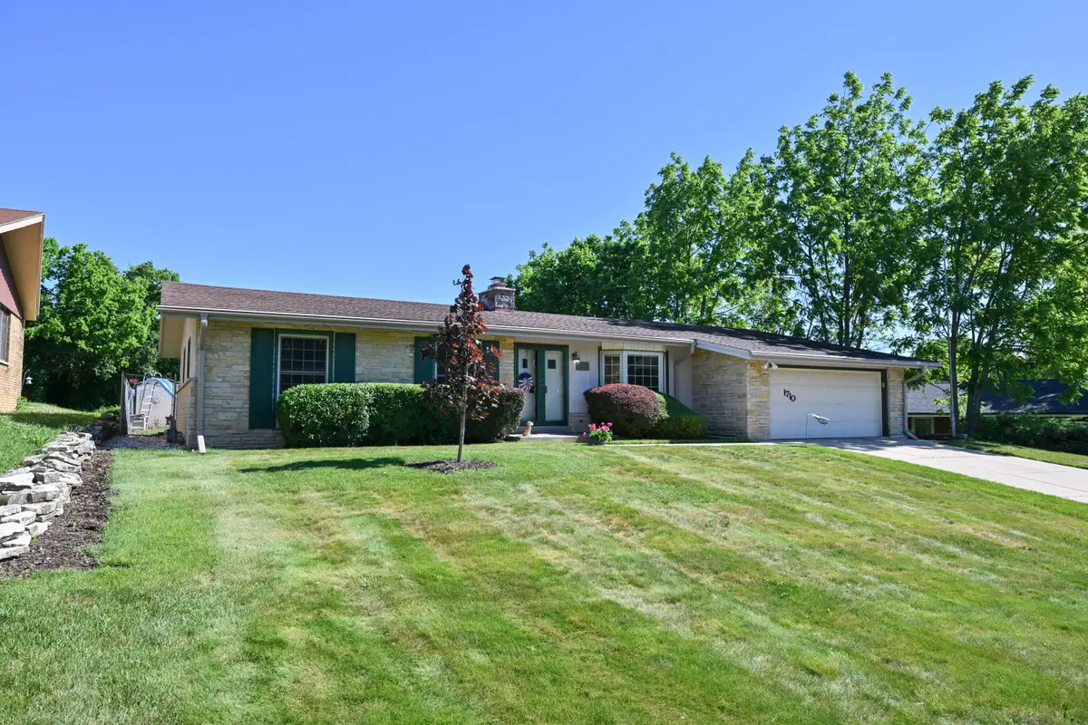 1710 Poplar Ave, South Milwaukee, WI 53172 - #1