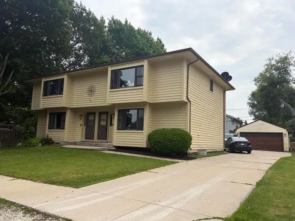 4521 73rd St, Kenosha, WI 53142