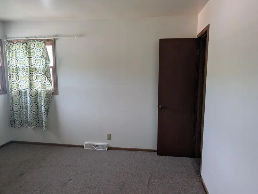 3124 N 46th St, Milwaukee, WI 53216 - #2