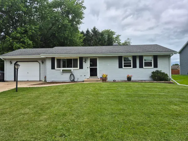 44 E Ash Lane, Milton, WI 53563
