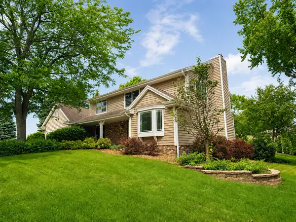 N106W7580 Chatham St, Cedarburg, WI 53012
