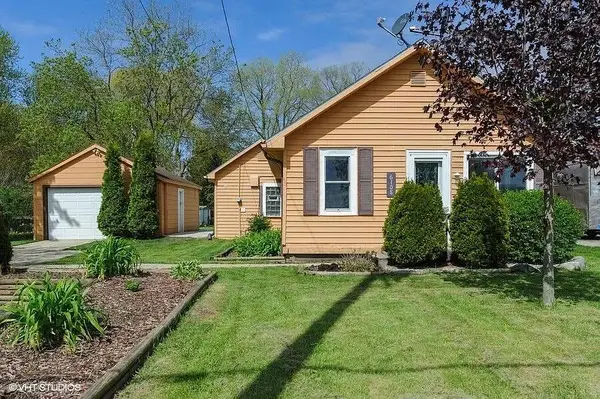 6108 54th Ave, Kenosha, WI 53142