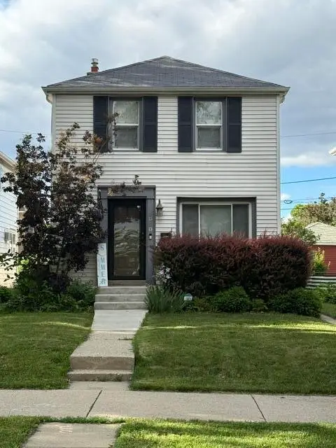 6010 W Main St, Milwaukee, WI 53214
