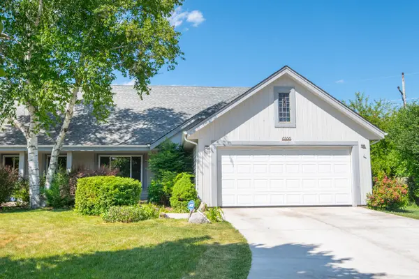 8586 N Meadowside Ct, Brown Deer, WI 53223