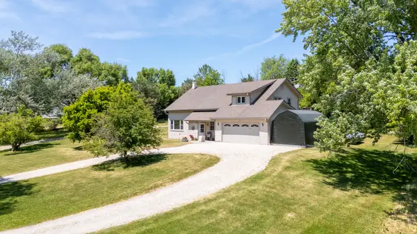 N128W17358 Holy Hill Rd, Germantown, WI 53022