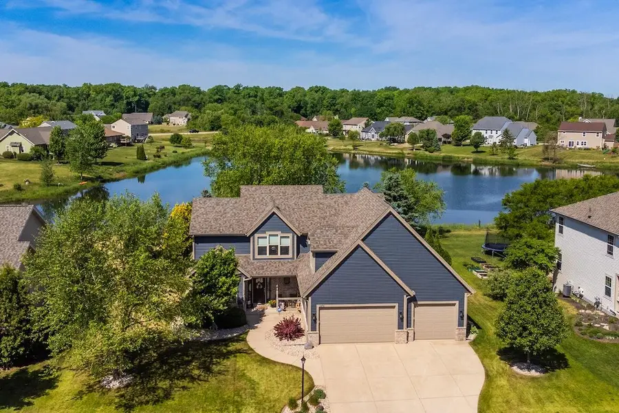 1370 Mamerow Ln E, Oconomowoc, WI 53066 - #2