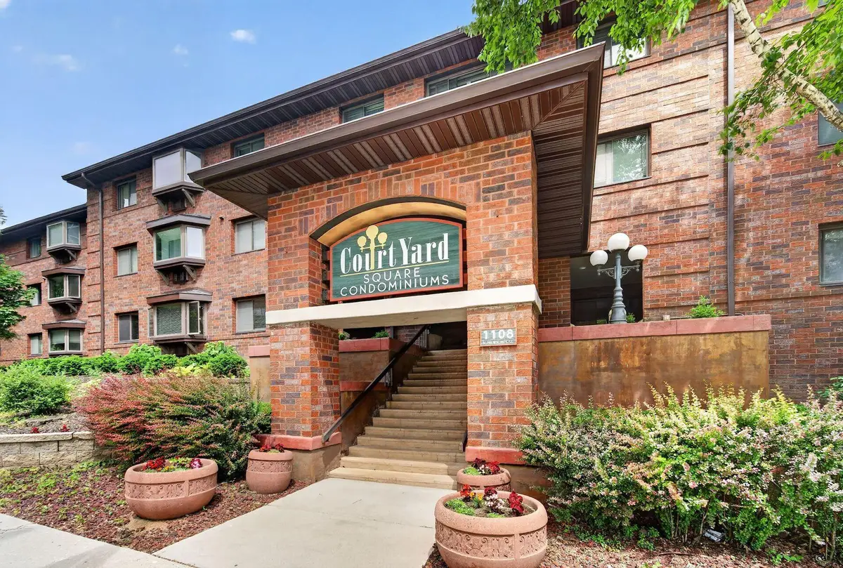 1108 N Milwaukee St, Milwaukee, WI 53202 - #1
