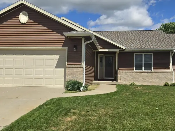 34 S Wyler Dr, Evansville, WI 53536