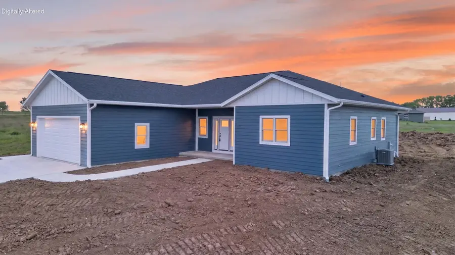 2906 Stonebrook Dr, Sheboygan, WI 53081 - #2