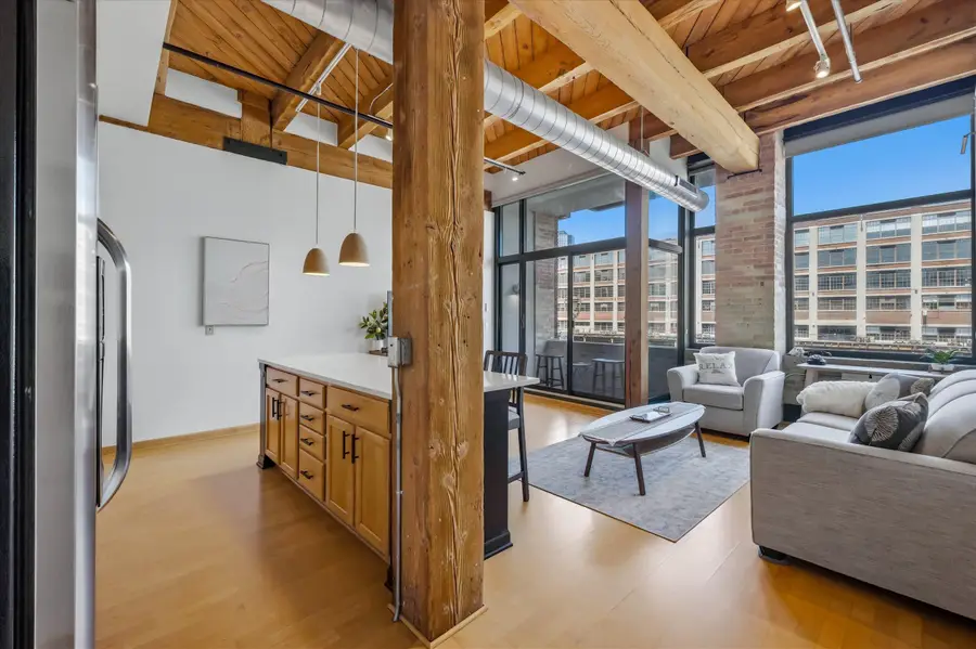 200 S Water St, Milwaukee, WI 53204 - #2