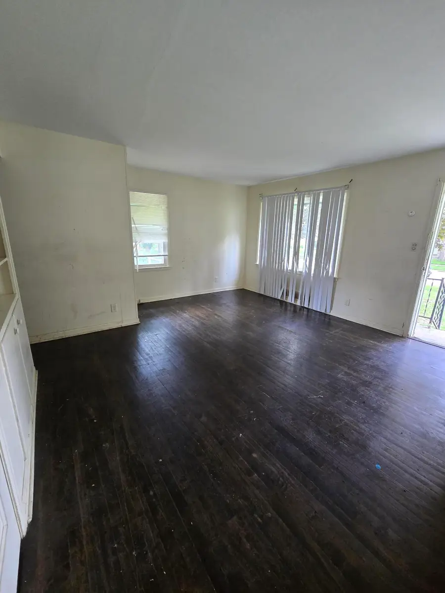 6030 N 36th St, Milwaukee, WI 53209 - #2