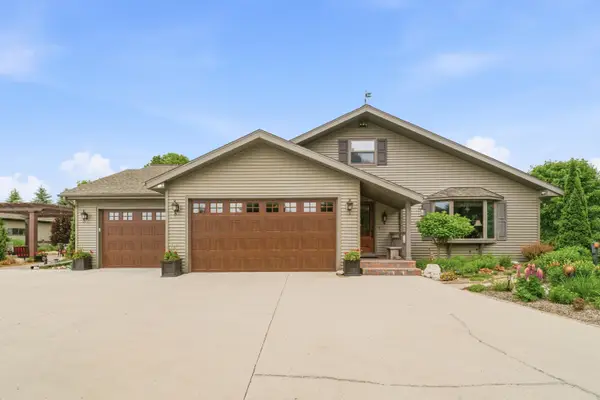 2798 N Honeymoon Hill Rd, Charlestown, WI 53061