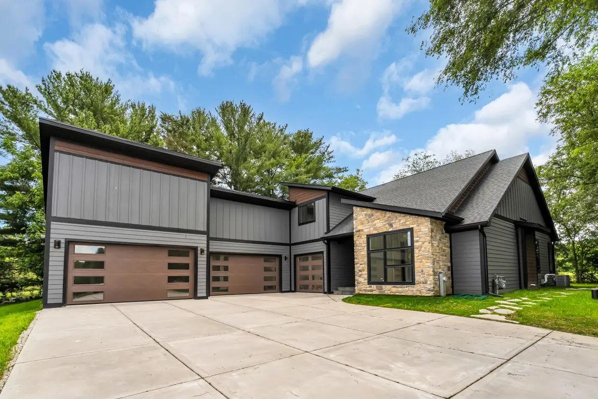 W5303 Briarwood Rd, Sugar Creek, WI 53121 - #1