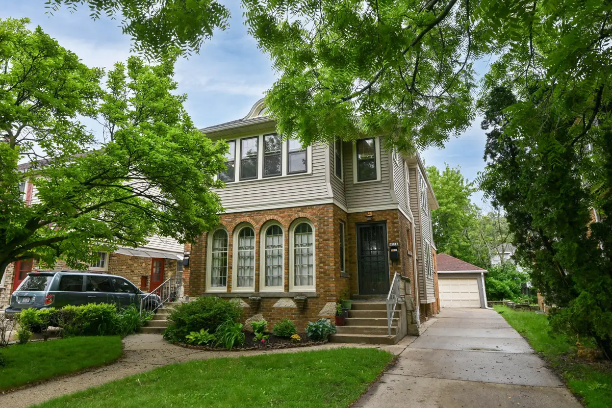 4116 N Woodburn St, Shorewood, WI 53211 - #1