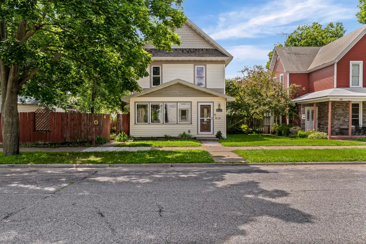 1519 Kane St, La Crosse, WI 54603 - #1