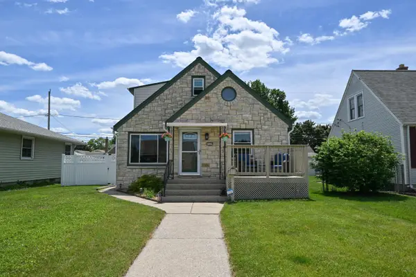 1629 Minnesota Ave, South Milwaukee, WI 53172