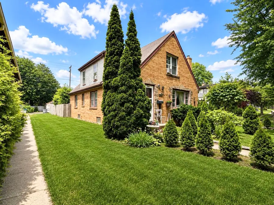 214 S 65th St, Milwaukee, WI 53214 - #3