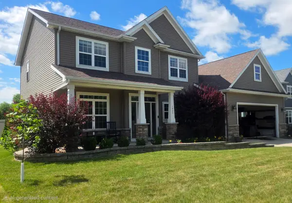 1433 Isabel Ln, Burlington, WI 53105