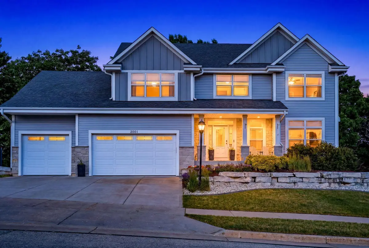 2001 Coldwater Creek Dr, Waukesha, WI 53188 - #1
