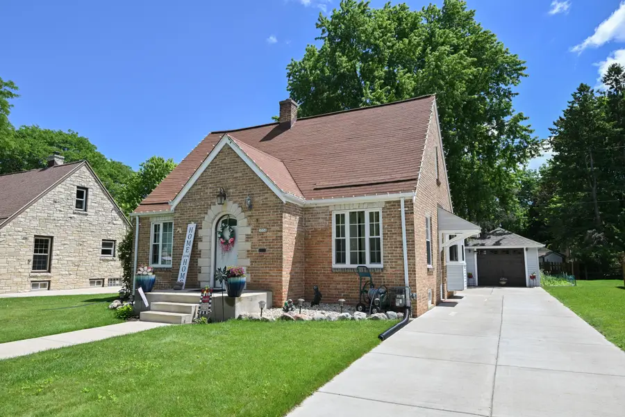 3550 S 58th St, Milwaukee, WI 53220 - #3