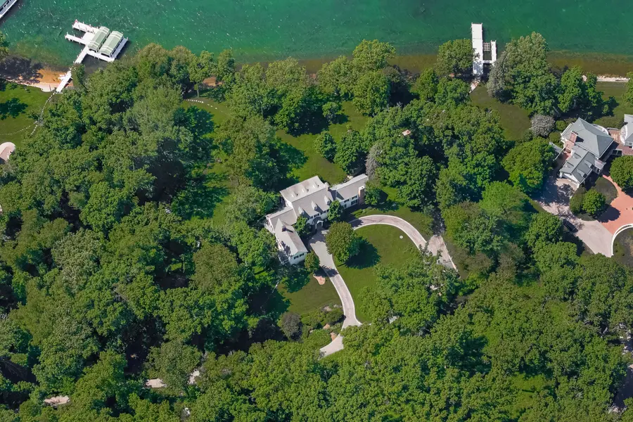W3150 S Lakeshore Dr, Linn, WI 53147 - #3