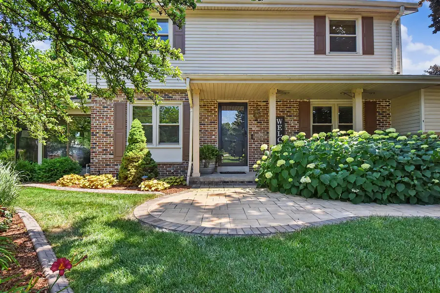 W158N5528 Lavender Lilac Ln, Menomonee Falls, WI 53051 - #2