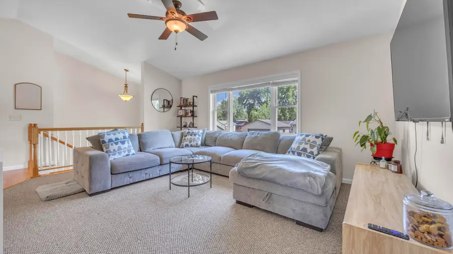 1520 Columbia Ave, Oshkosh, WI 54901 - #2