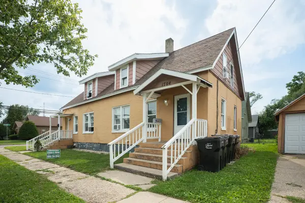 1702 Wisconsin Ave, Beloit, WI 53511