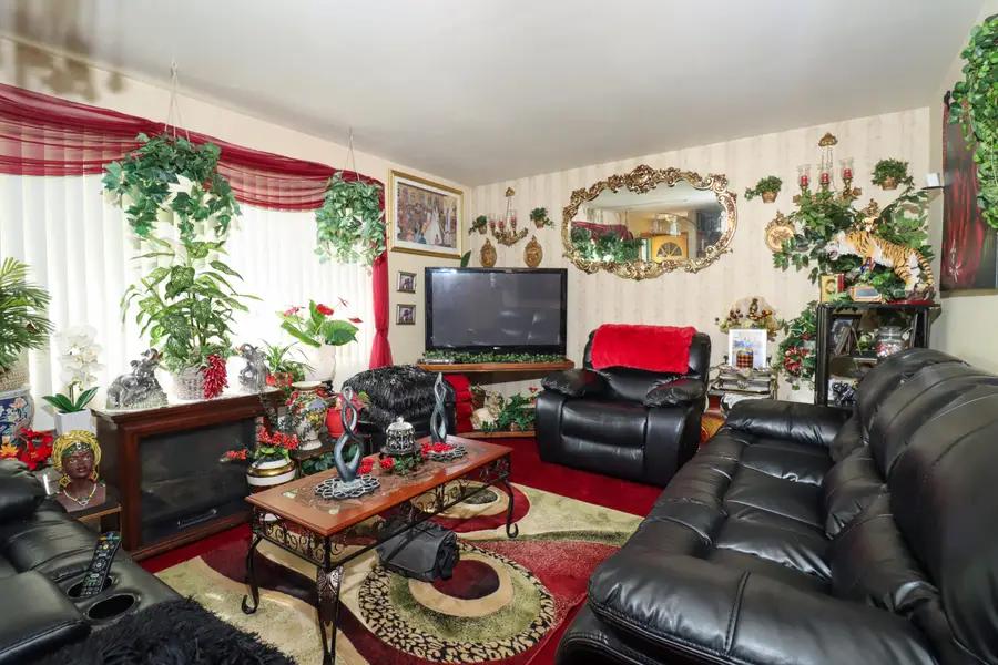 5366 N 47th St, Milwaukee, WI 53218 - #2