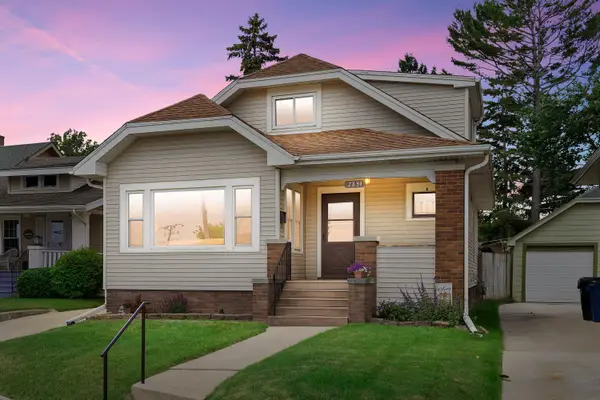 2834 Taylor Ave, Racine, WI 53405