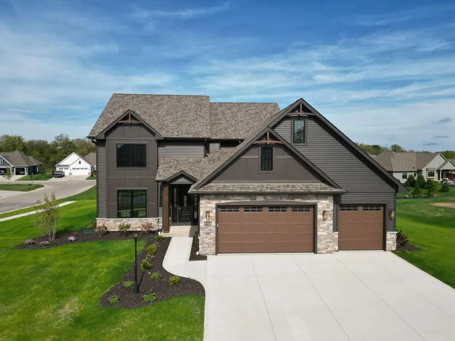 8358 Cove Ct, Mount Pleasant, WI 53406 - #2
