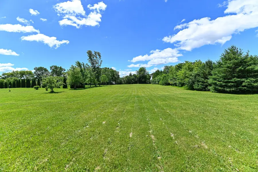 8203 Northwestern Ave, Caledonia, WI 53406 - #2