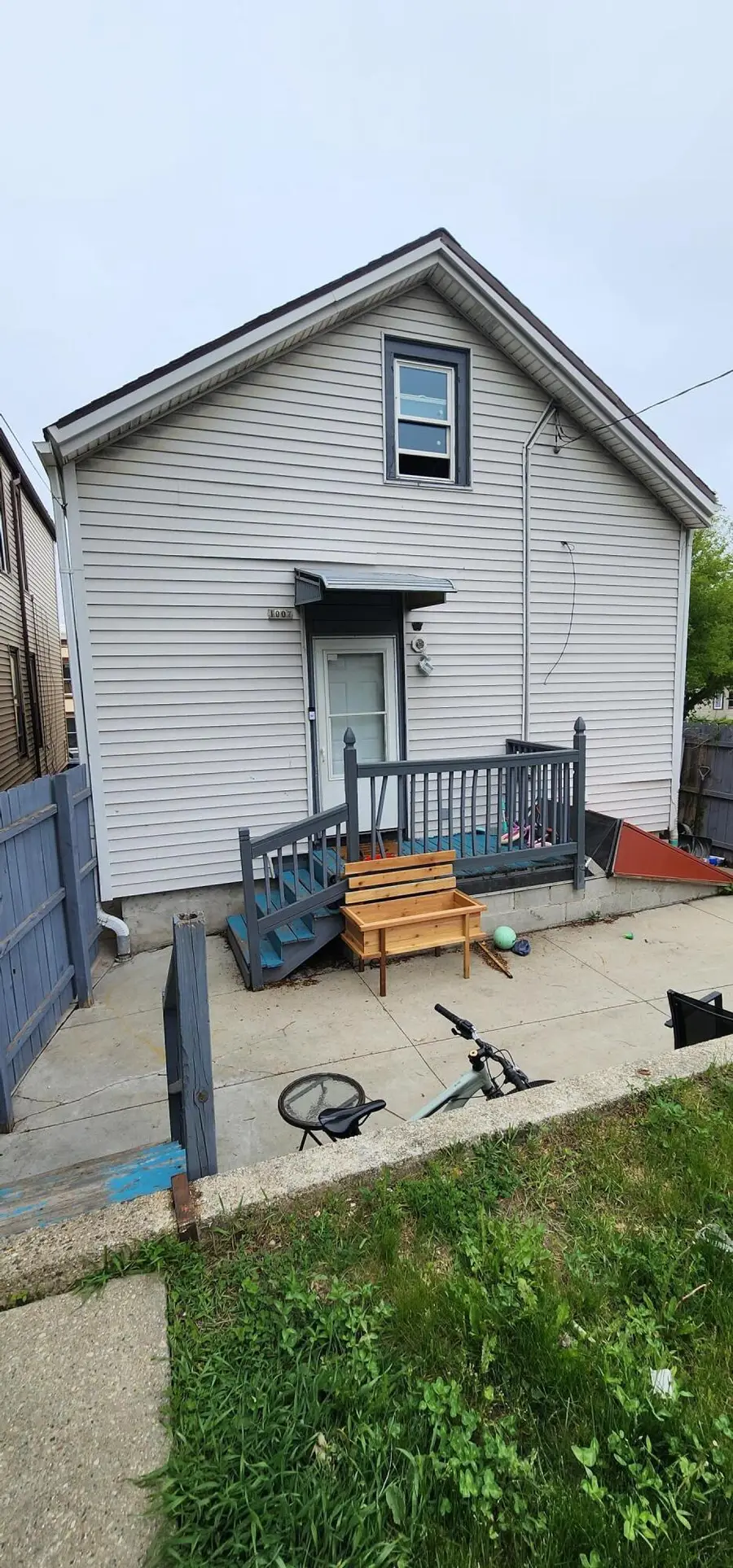 1007 W Pierce St, Milwaukee, WI 53204 - #2