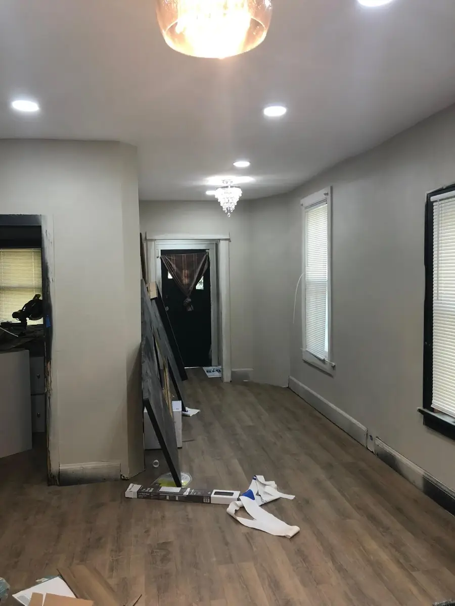 913 W Hadley St, Milwaukee, WI 53206 - #2