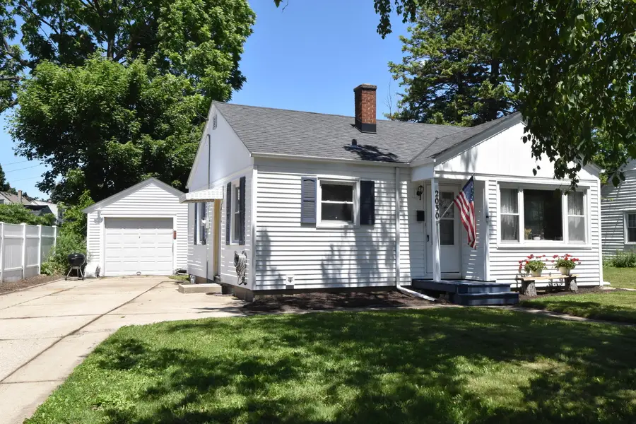 2030 Webster St, Racine, WI 53406 - #2