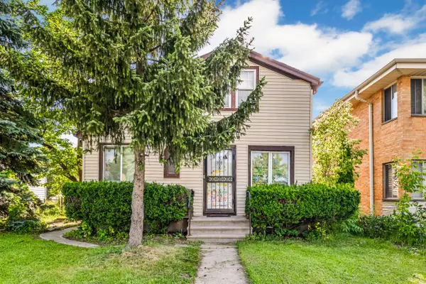3523 N 76th St, Milwaukee, WI 53222