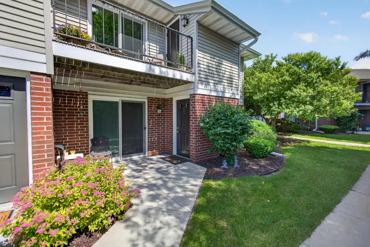 W168N11065 Ashbury Cir, Germantown, WI 53022 - #1
