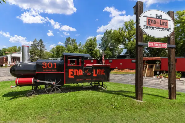 301 E Townline Rd, Lake Geneva, WI 53147