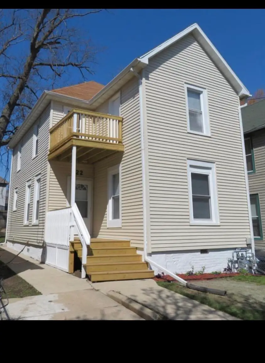 922 Racine St, Racine, WI 53403 - #1