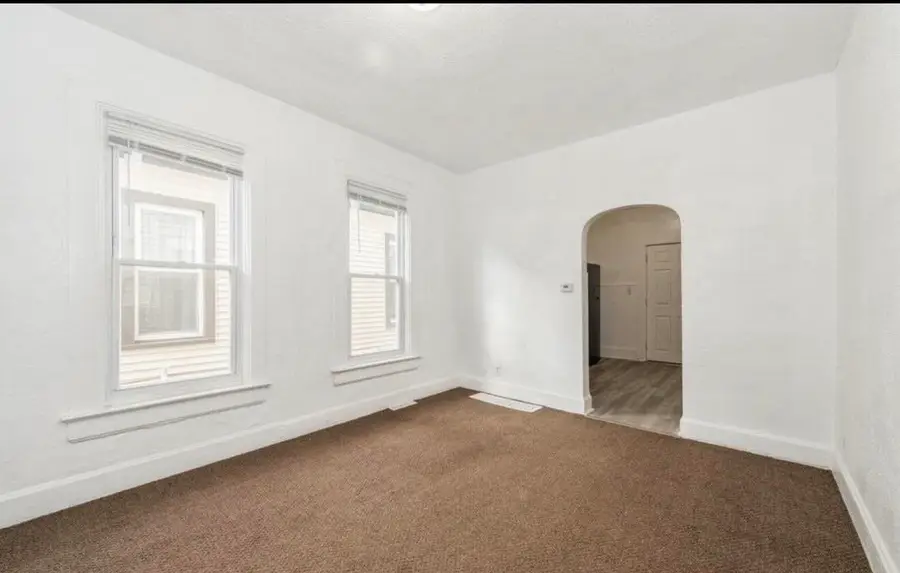 922 Racine St, Racine, WI 53403 - #2