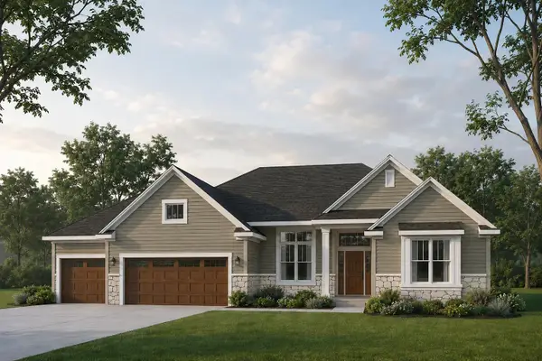 419 Ingleside Ct, Dousman, WI 53066