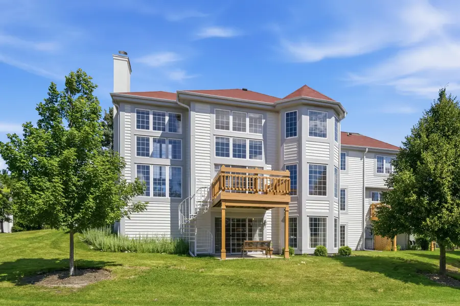 1505 Highland Dr, Lake Geneva, WI 53147 - #3