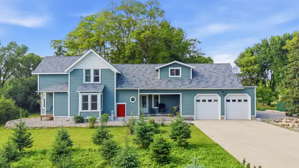 N6934 High Point Rd, Oak Grove, WI 53916