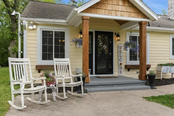 W377S5229 Pretty Lake Rd, Ottawa, WI 53118