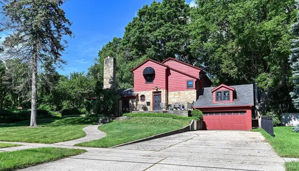 341 S Kane St, Burlington, WI 53105