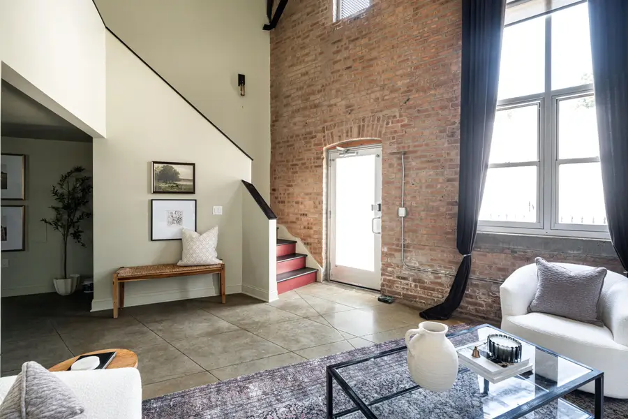3059 N Weil St, Milwaukee, WI 53212 - #3