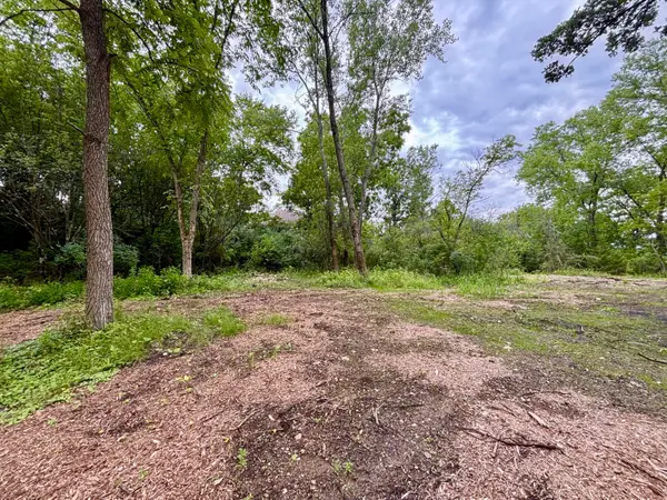 155 S Brandybrook Rd, Wales, WI 53183