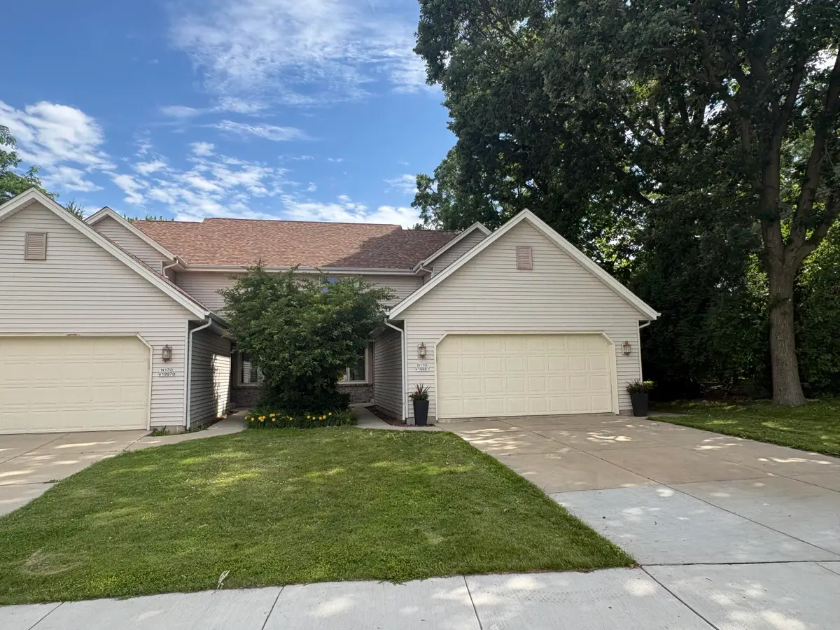 N170W19981 Willow Ridge Dr, Jackson, WI 53037 - #1