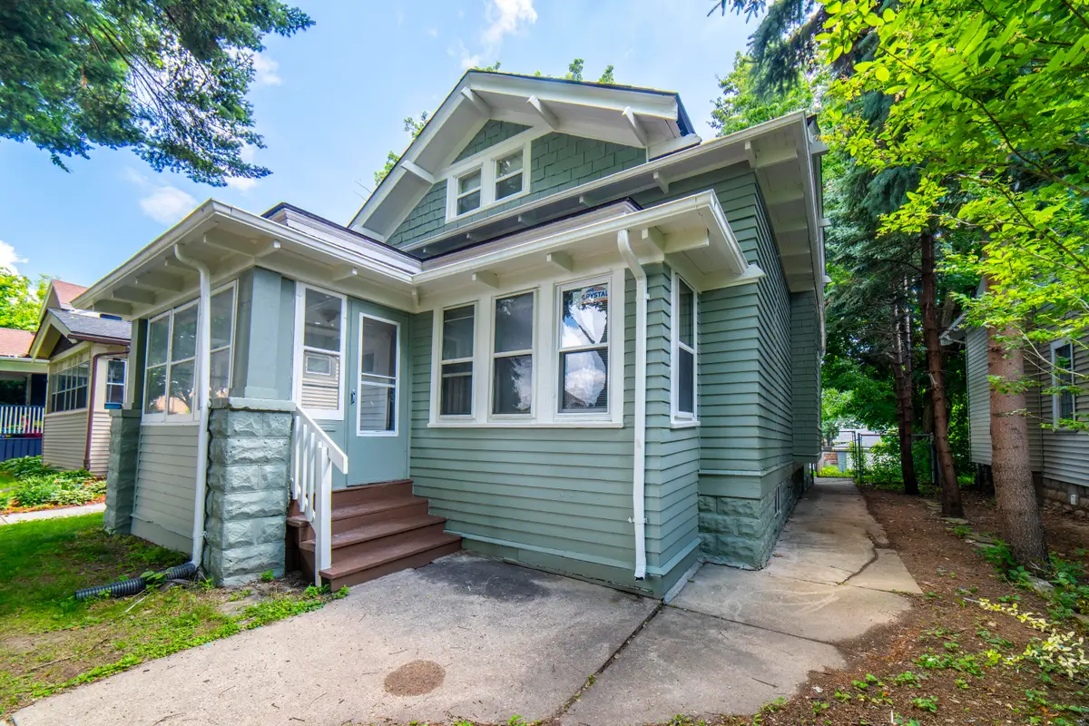 2222 N 51st St, Milwaukee, WI 53208 - #1