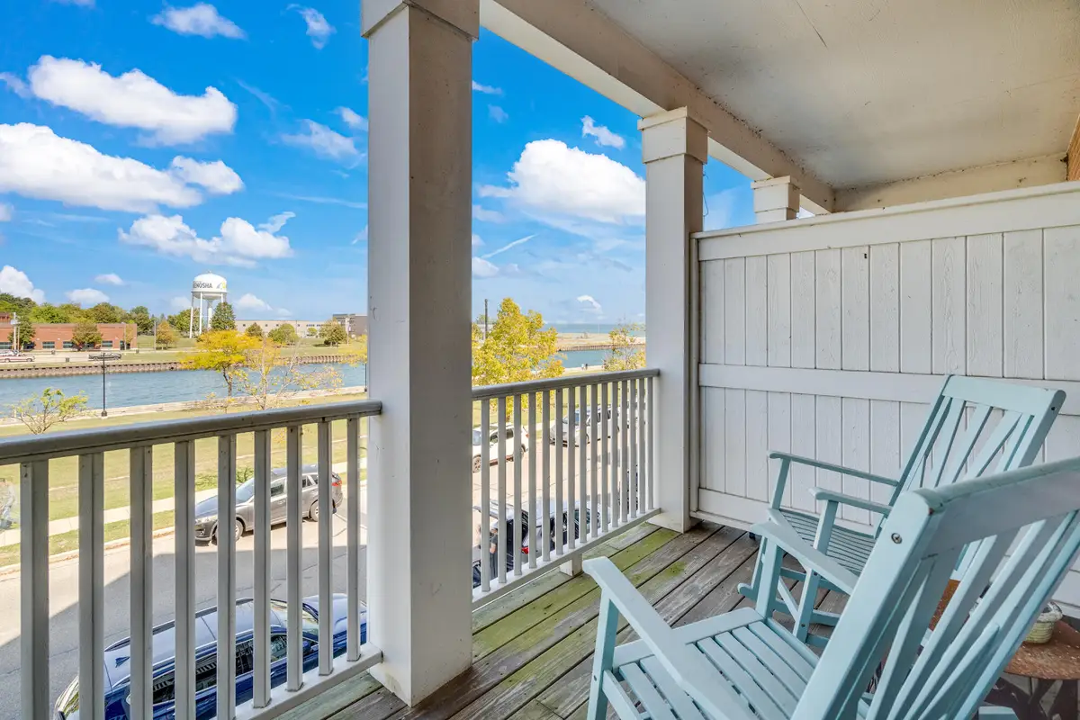 209 54th St, Kenosha, WI 53140 - #1